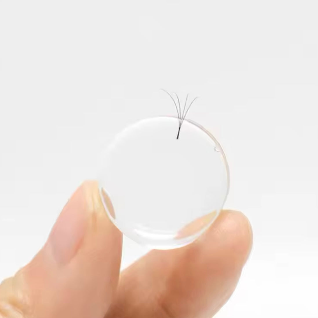 Miosh Round Silicone Eyelash Extensions Lash Holder - view 2