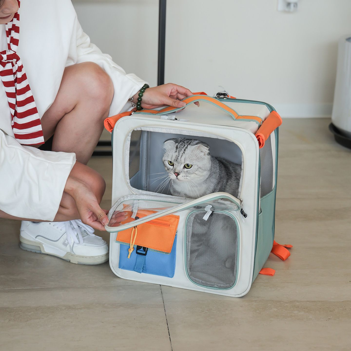 Orange and Grey Large Space Pet Carrier Backpack – Foldable Cat Carrier Bag with Breathable Side Mesh & View Window, Storage Pocket and Removable Bottom Pad for Dog and Cat, 42 x 36 x 27CM - view 6