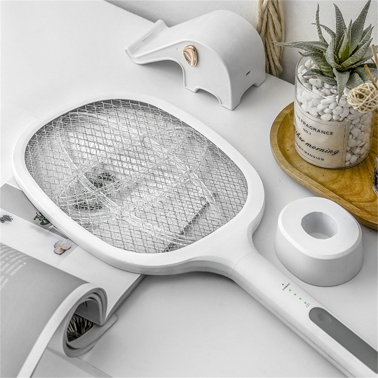 Electric Mosquito Swatter 5V 1A Rechargeable Efficient 2 in 1 Electric Mosquito Bat with LED Light for Home White - view 4