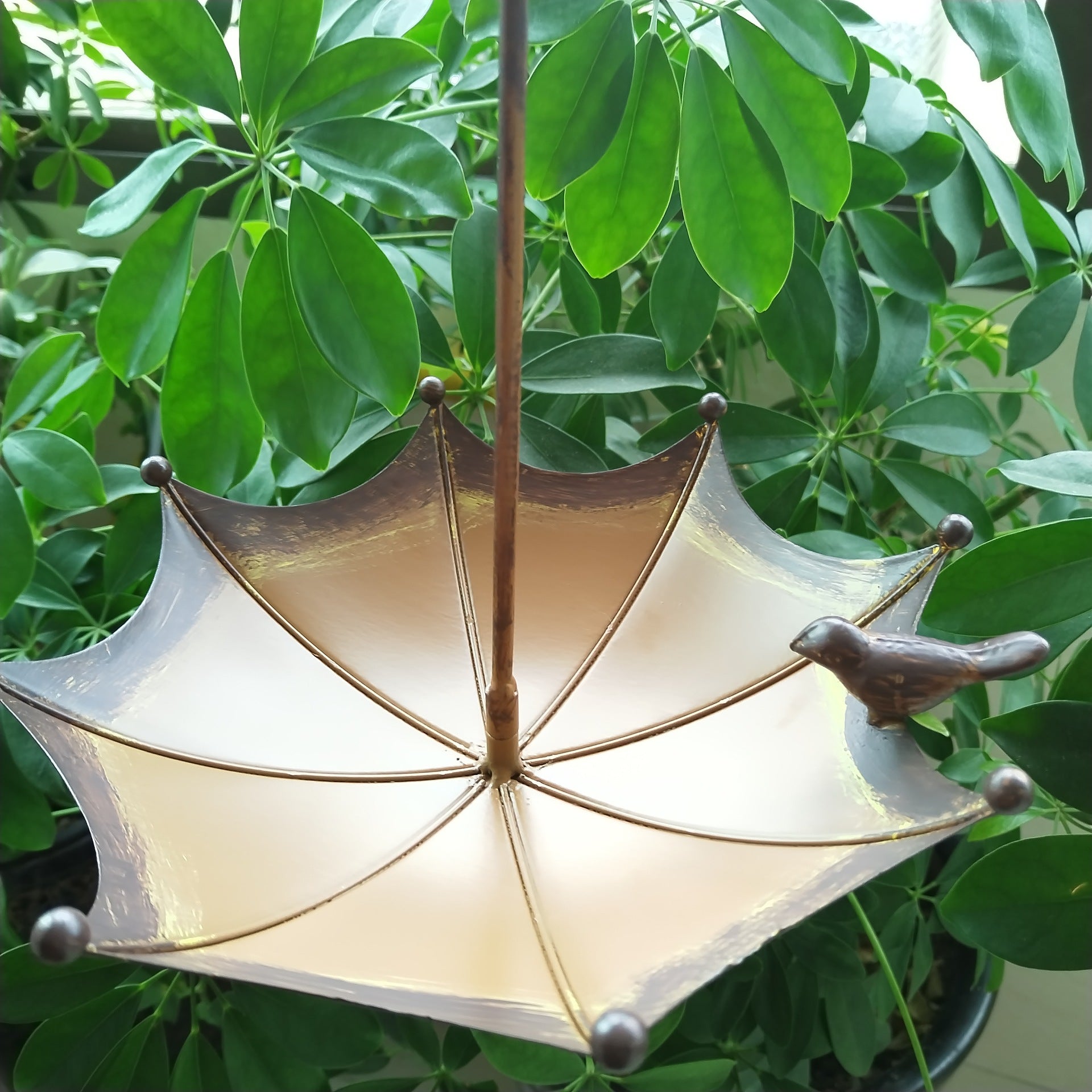 Umbrella-Shaped Bird Feeder - Metal Hanging Garden Decoration - view 3