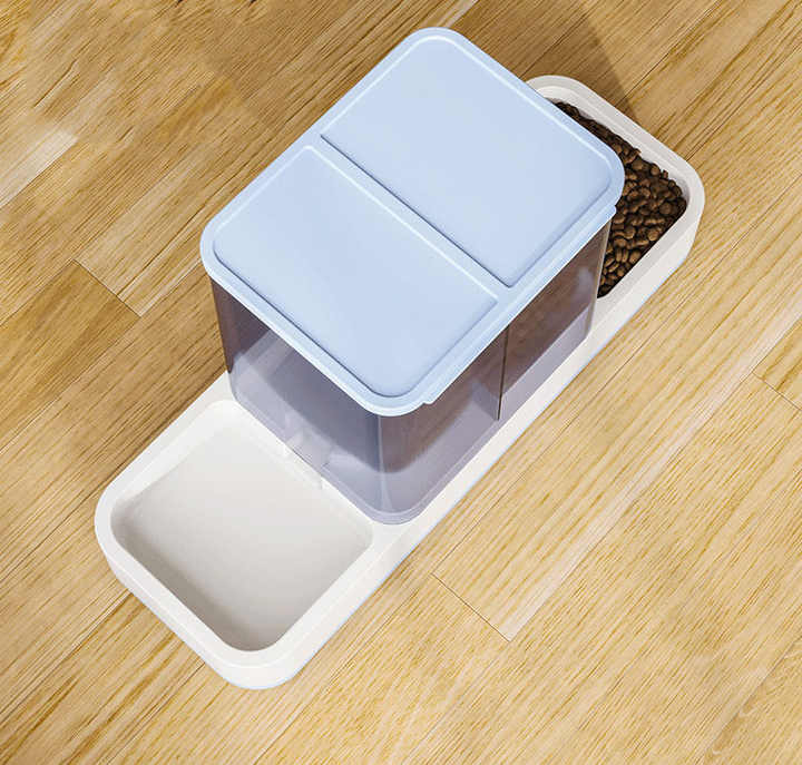 Grey 2-in-1 Automatic Pet Water and Food Dispenser - Gravity Feeder for Cats and Dogs - view 5