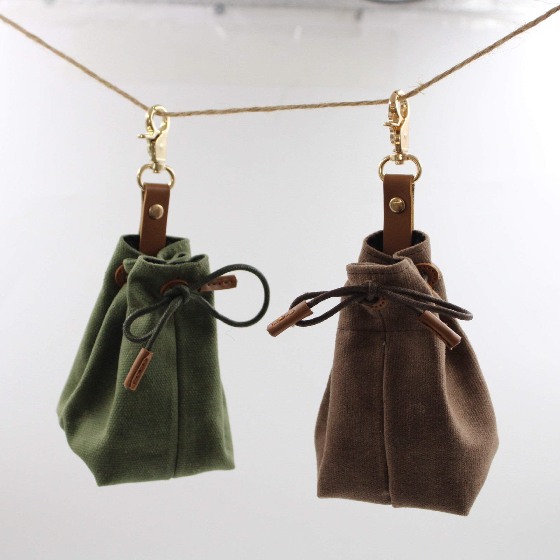 2-PCS Grey Clip-On Canvas Dog Treat Pouch - Portable Drawstring Bag for Training & Walks - view 3