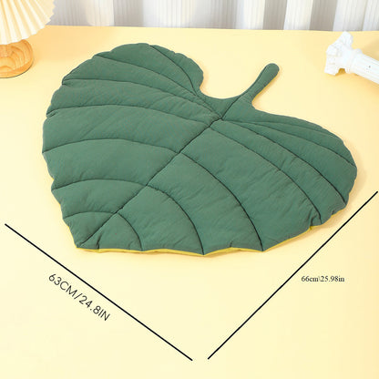 Green Heart-Leaf Decorative Pet Mat (66 x 63 CM) - Reversible Thickened All-Season Botanical Floor Pad for Pets & Humans - view 2