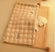 Plaid Apple Premium Soft Fleece Dog Bed Mat/Quilt (L Size 70 x 50 CM) - All-Season Reversible Warm Cat Nap Pad - view 2