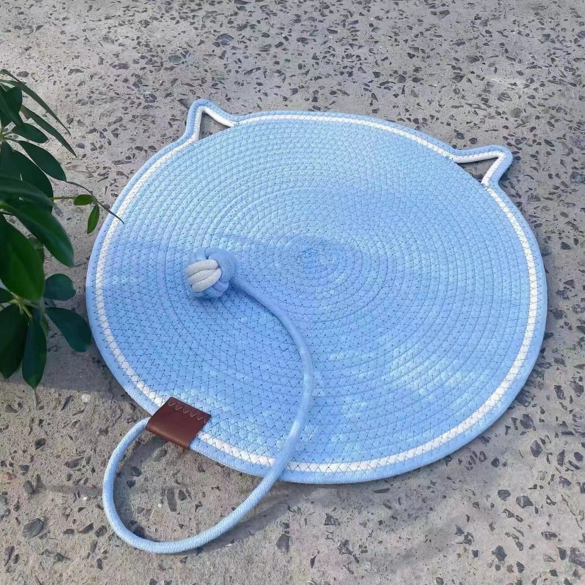 Blue Durable Cat Scratching Mat with Attached Toy Ball - Washable and Multi-Functional, Ideal for Cats' Scratching and Sleeping - 50cm Diameter - view 2
