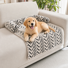 Grey Plush Pet Bed Mat - 60 x 80 cm Polyester Fibre - Thickened Soft Cushion, Scratch Resistant Surface, Non Slip Base for Cats and Dogs - view 2