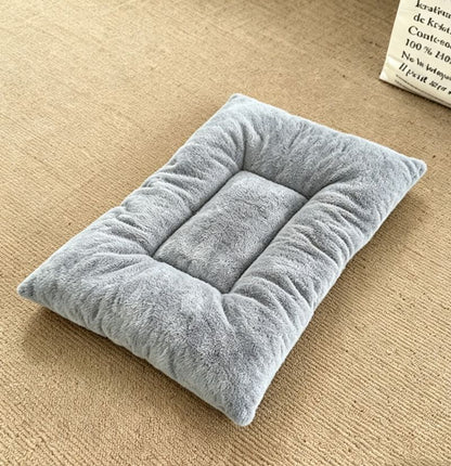 40 x 60CM Large Plush Pet Bed Mat for Dogs & Cats – Light Grey Double-Sided Soft Cushion, Breathable Moisture-Resistant Sleeping Pad for Small, Medium & Large Pets - view 2