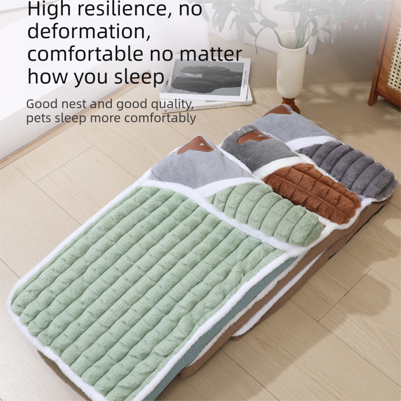 Green M size Luxury Plush Pet Sleeping Mat, Thickened Warm Pet Bed Cushion for Dogs and Cats, Soft Fabric Pet Sofa Pad with Non-Slip Waterproof Base - view 8