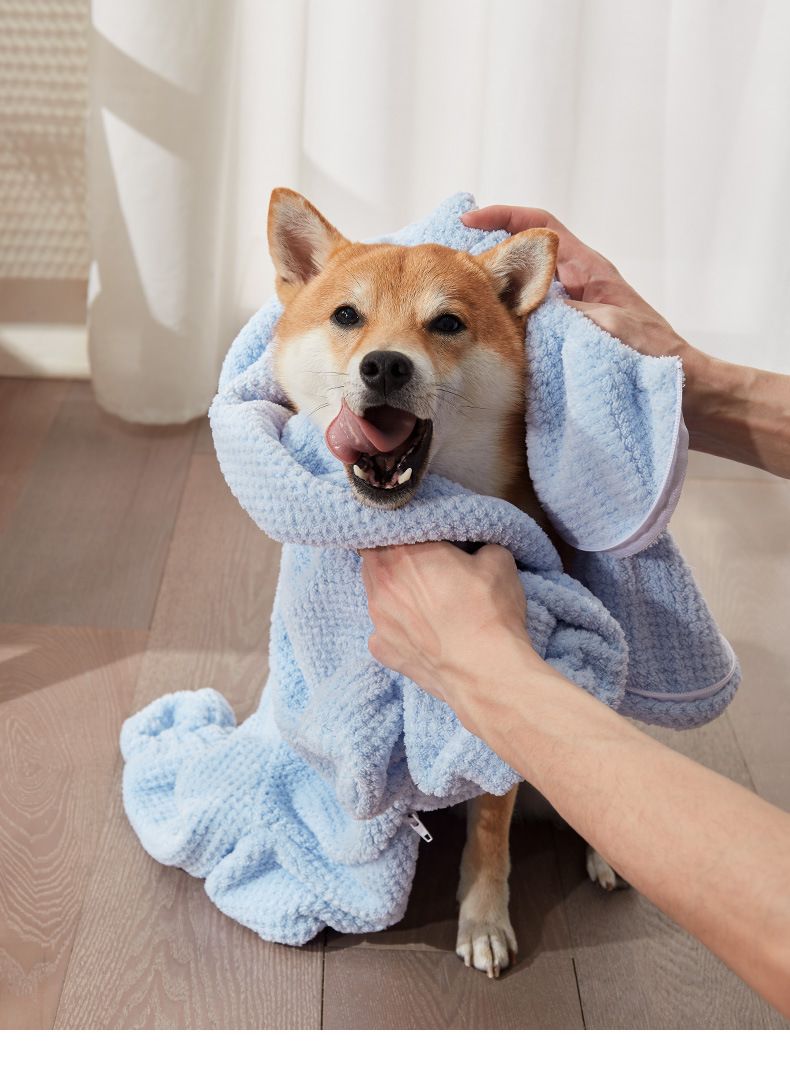 Pet Wearable Bathrobe Towel (Size S) - Quick-drying, absorbent full-body cover with hood and zipper, suitable for dog and cat grooming - view 4
